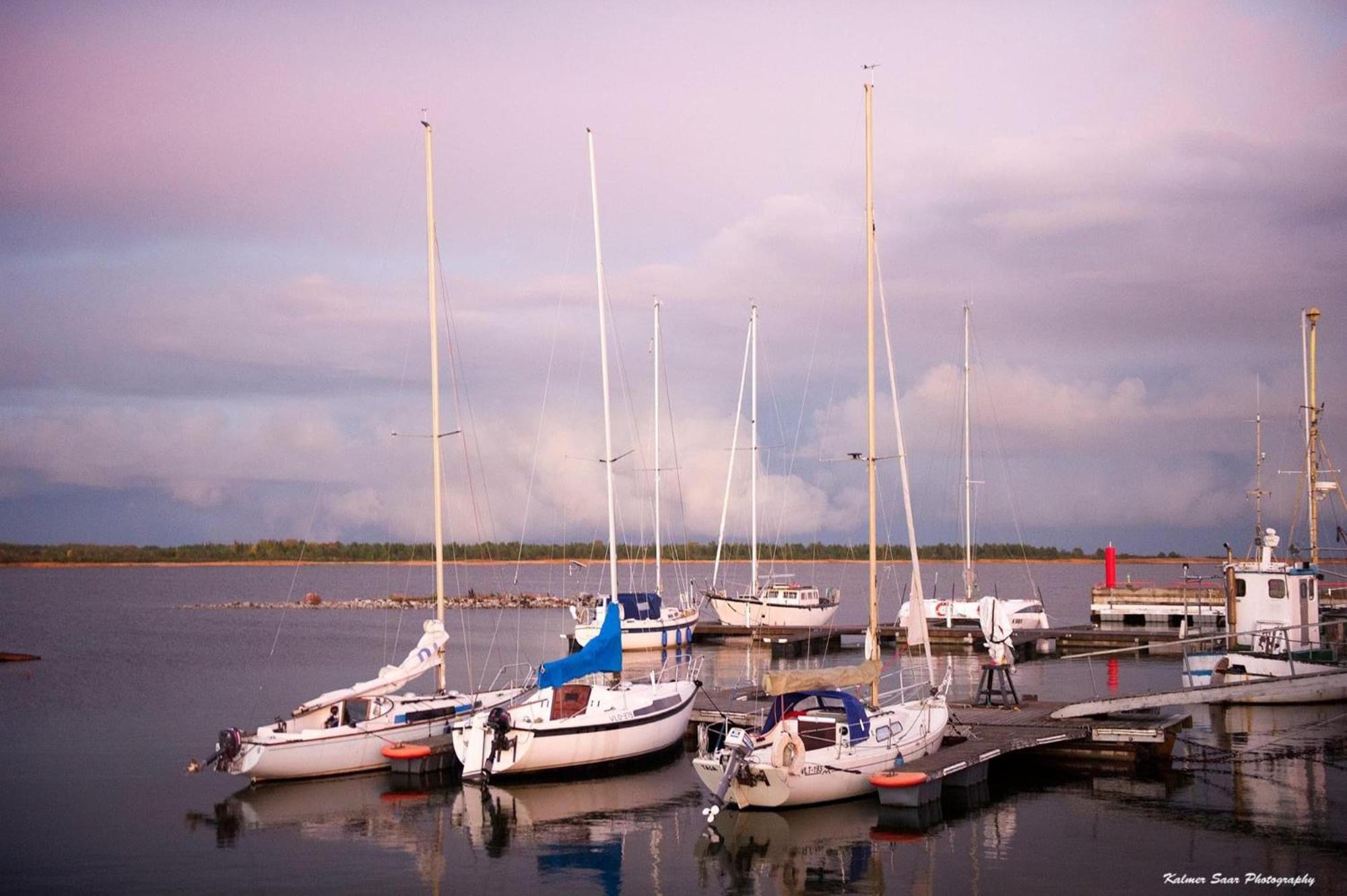 Campsite Lounaranna Harbour *